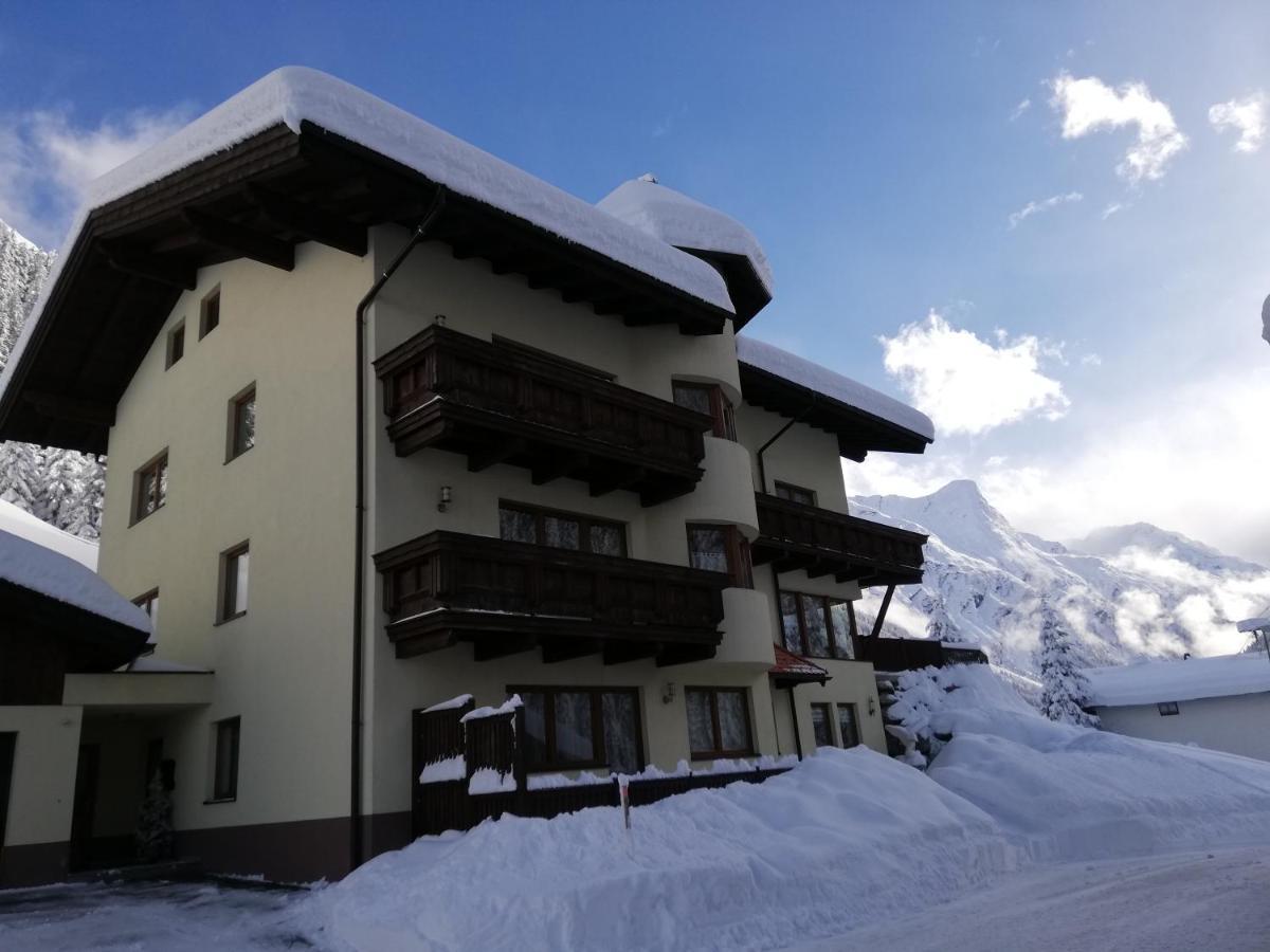 Adlerhof Apartment Sankt Leonhard im Pitztal Exterior photo