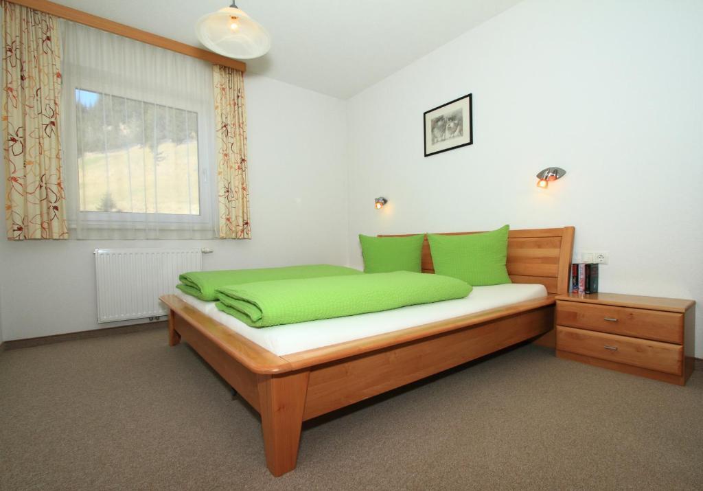 Adlerhof Apartment Sankt Leonhard im Pitztal Room photo
