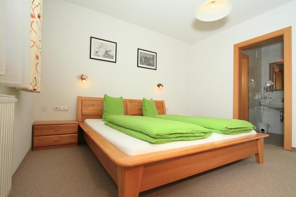 Adlerhof Apartment Sankt Leonhard im Pitztal Room photo